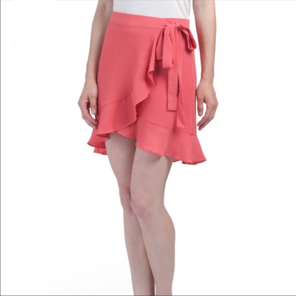 Max Studio Dresses & Skirts - Max Studio Petite Wrap Ruffle Skirt Max Studio Dresses & Skirts - Max Studio Petite Wrap Ruffle Skirt